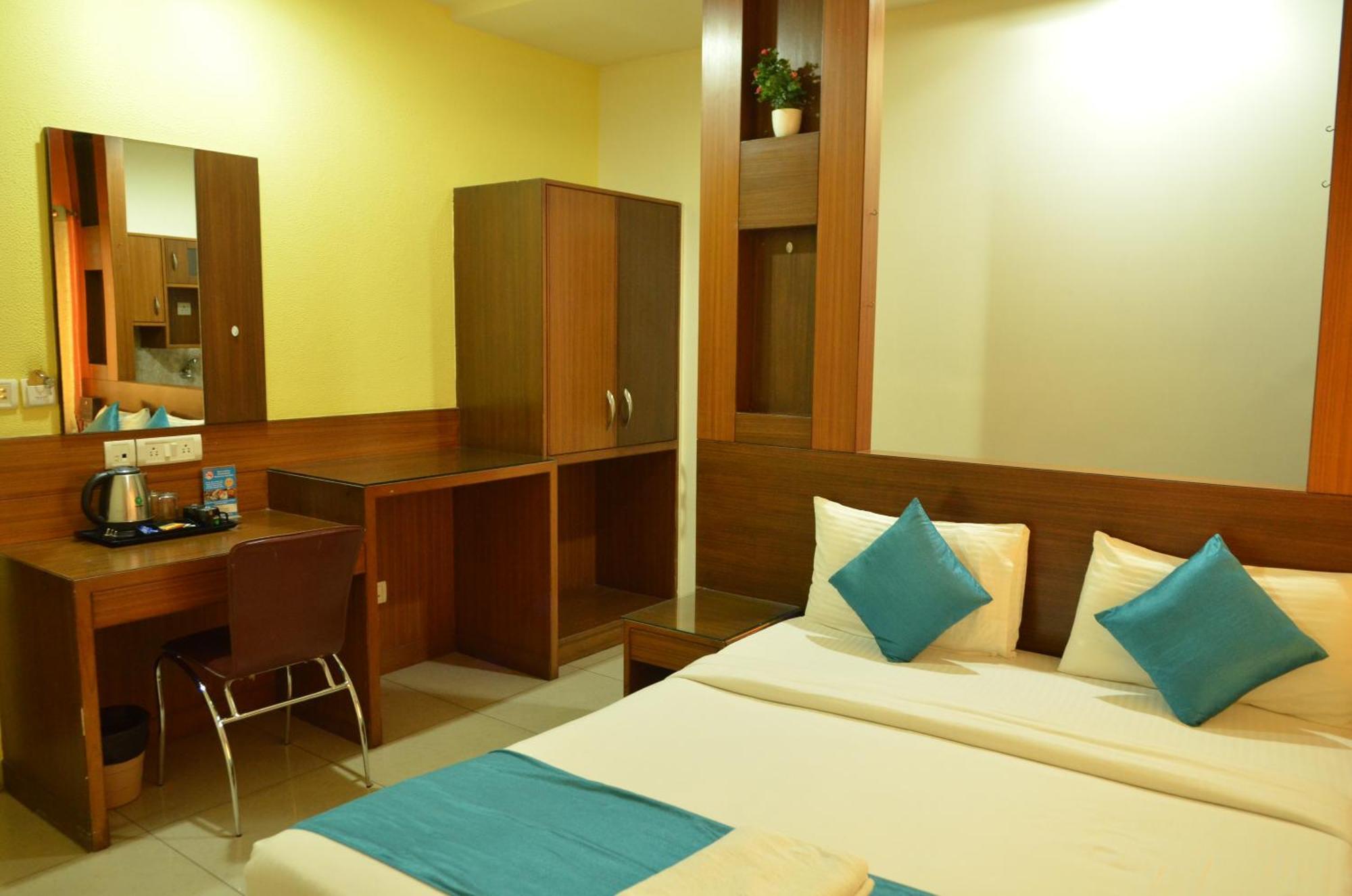 Cubbon Suites - 10 Minute Walk To Mg Road, Mg Road Metro And Church Street Bangalore Exterior photo